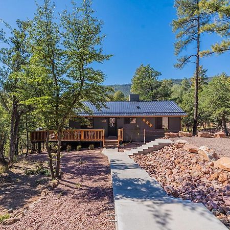 The Pine House - Cozy Mid-Century Modern, Pet-Friendlyヴィラ エクステリア 写真